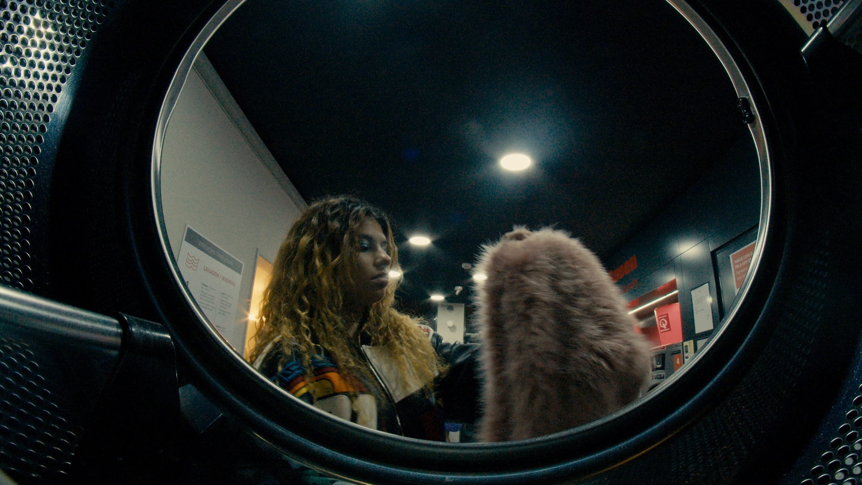 CAROLINA MARTINS - SUPER MULHER, cinematography still 3 by Alexandre Ruivo