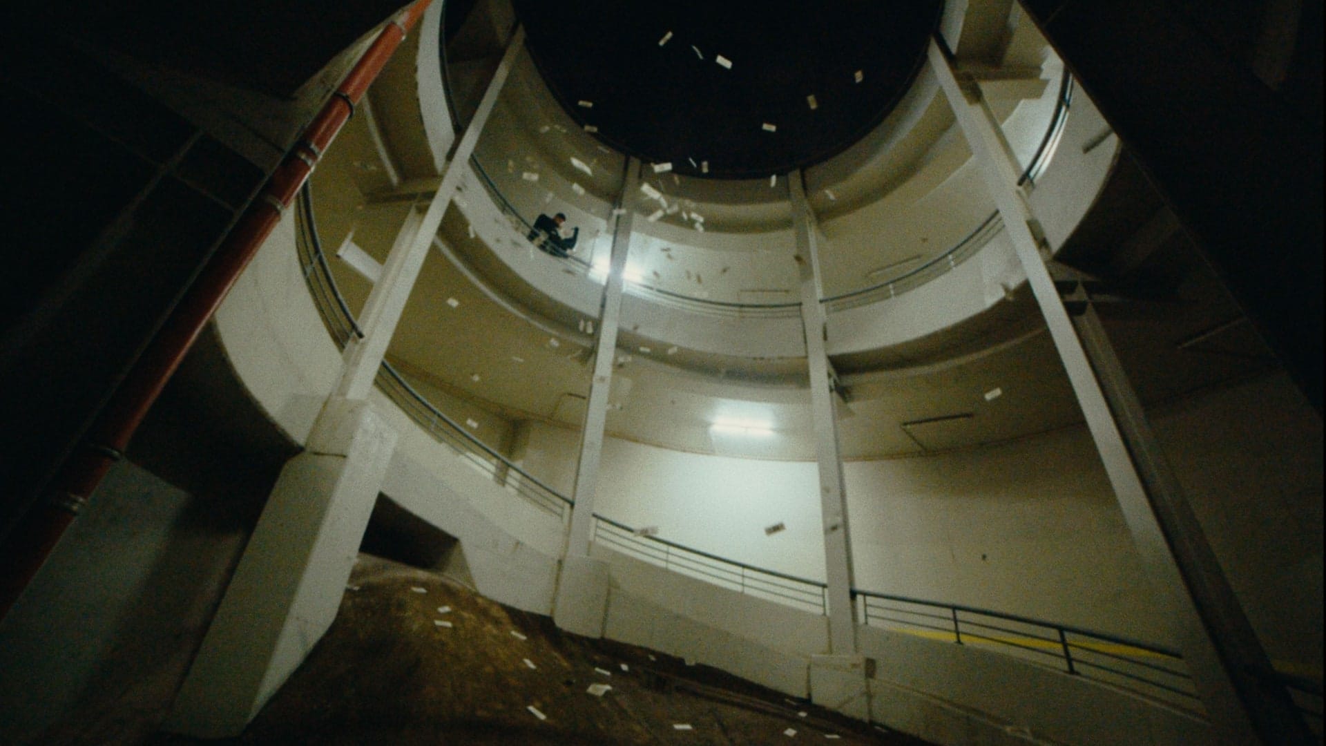 EPIC 131 - POSSO IR (2025), Music Video by Alexandre Ruivo