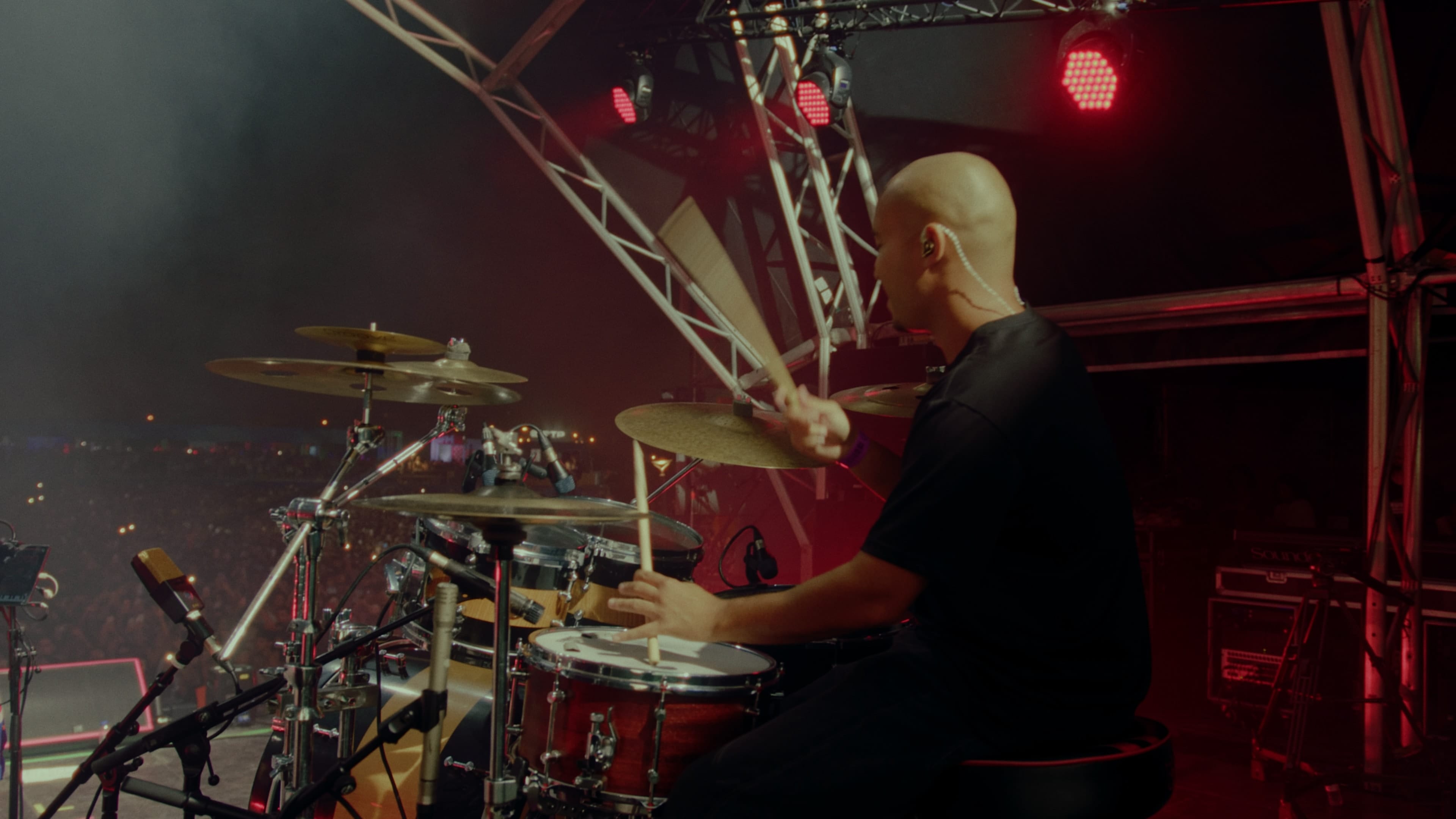 JULINHO KSD - SOL DA CAPARICA (Live Show), cinematography still 2 by Alexandre Ruivo