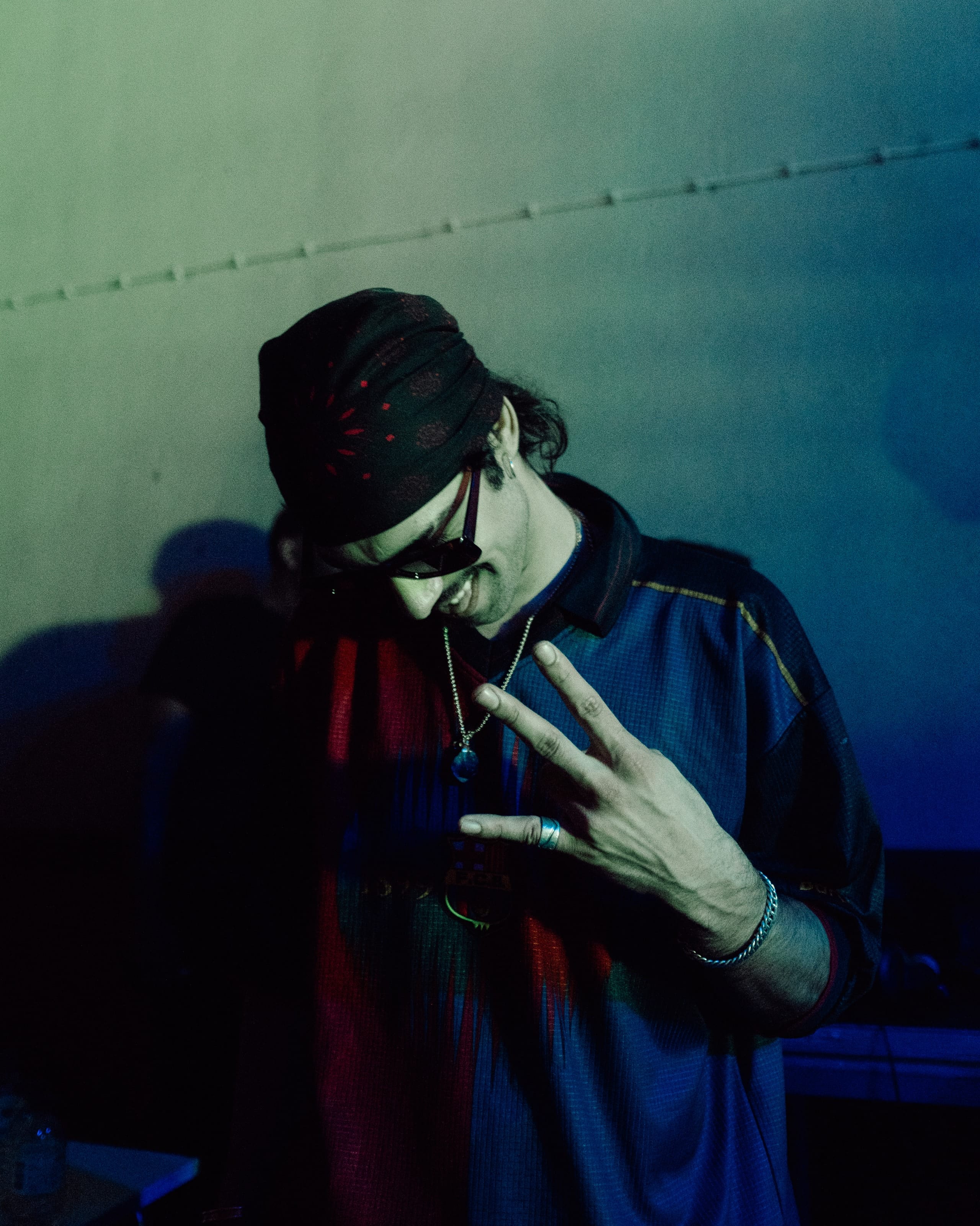 YANG X NANU - FMH (Live Show), cinematography still 5 by Alexandre Ruivo