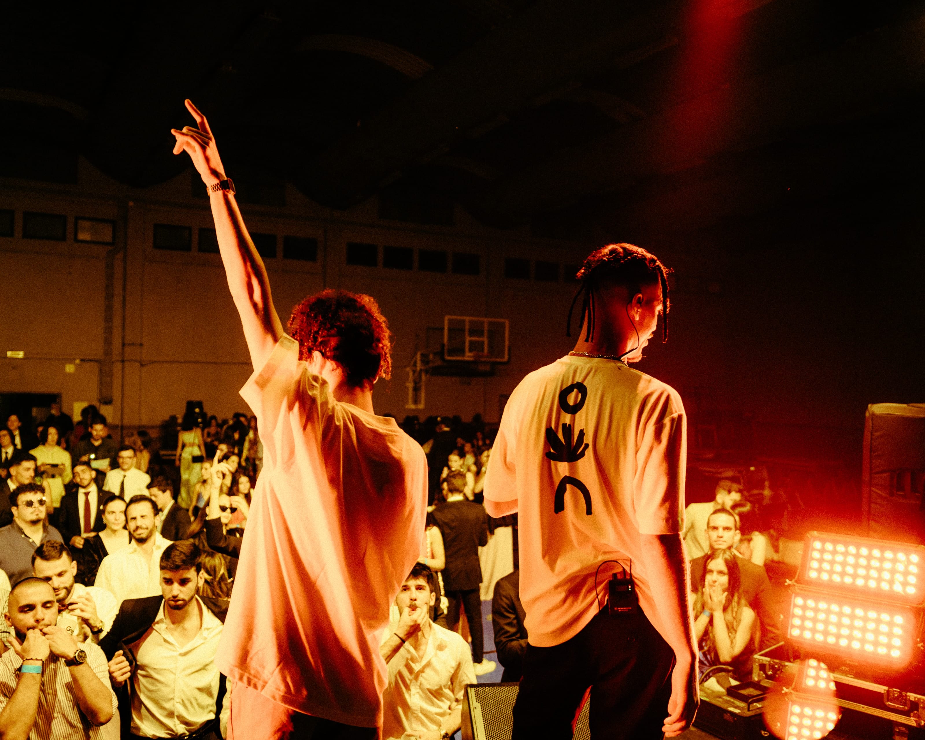 YANG X NANU - FMH (Live Show), cinematography still 11 by Alexandre Ruivo